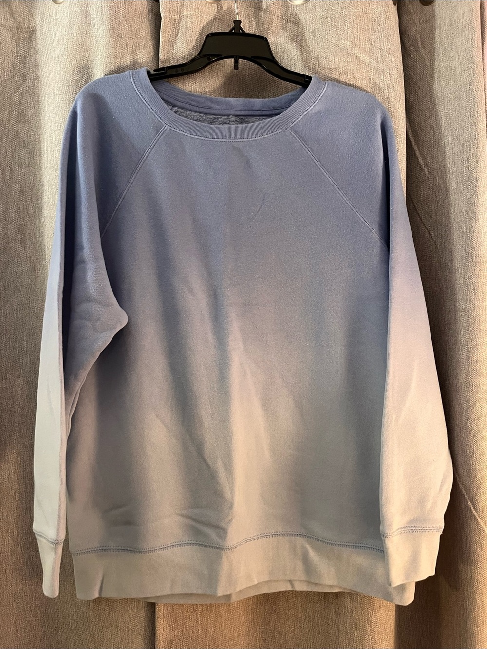 American Eagle Outfitters Ombre Crewneck Sweatshirt - Light Blue & Cream
